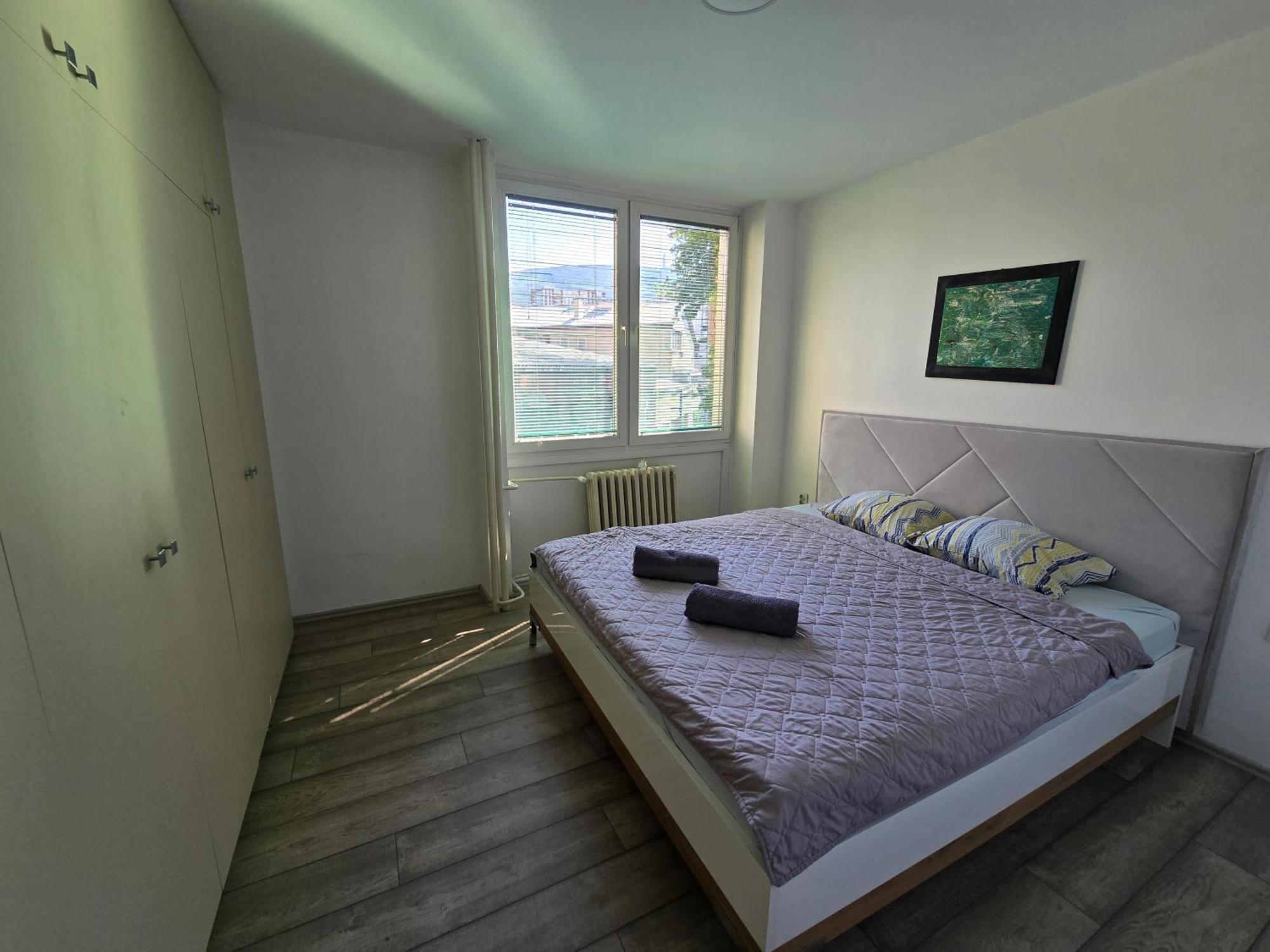 City Center Apt Wfree P Skopje Bagian luar foto